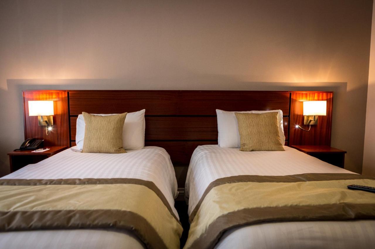 Best Western Plus West Retford Hotel Стая снимка